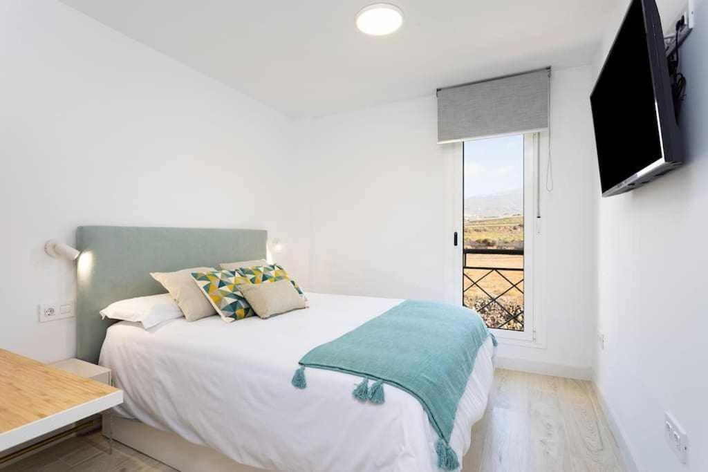Sunnyland Apartment Arona Cho Kültér fotó